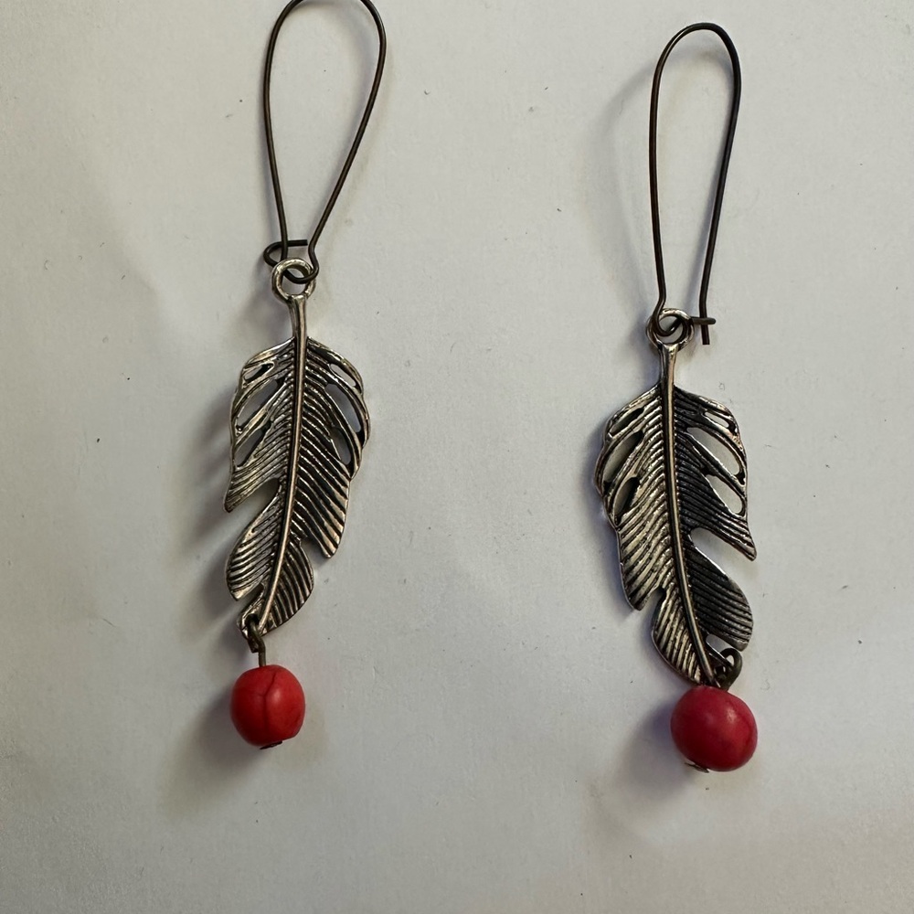 Elegant Silver Feather Earrings with Red Beads